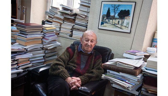 Başına geleni hak etmek